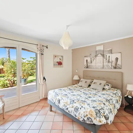 Cecylae Villa